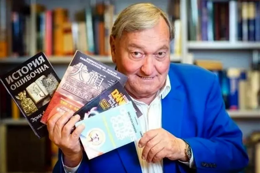 Эрих фон дэникен: биография, книги, палеоконтакт и колесницы богов