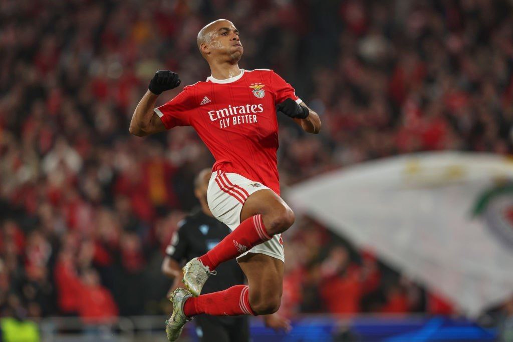 Жоау мариу (футболист, январь 1993 г.р.) - joão mário (footballer, born january 1993)