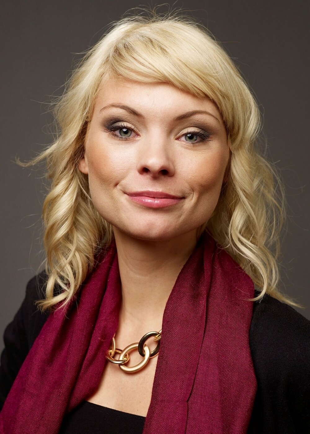 Myanna buring