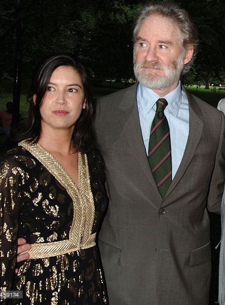 Where is phoebe cates now and is she still kevin kline's wife?