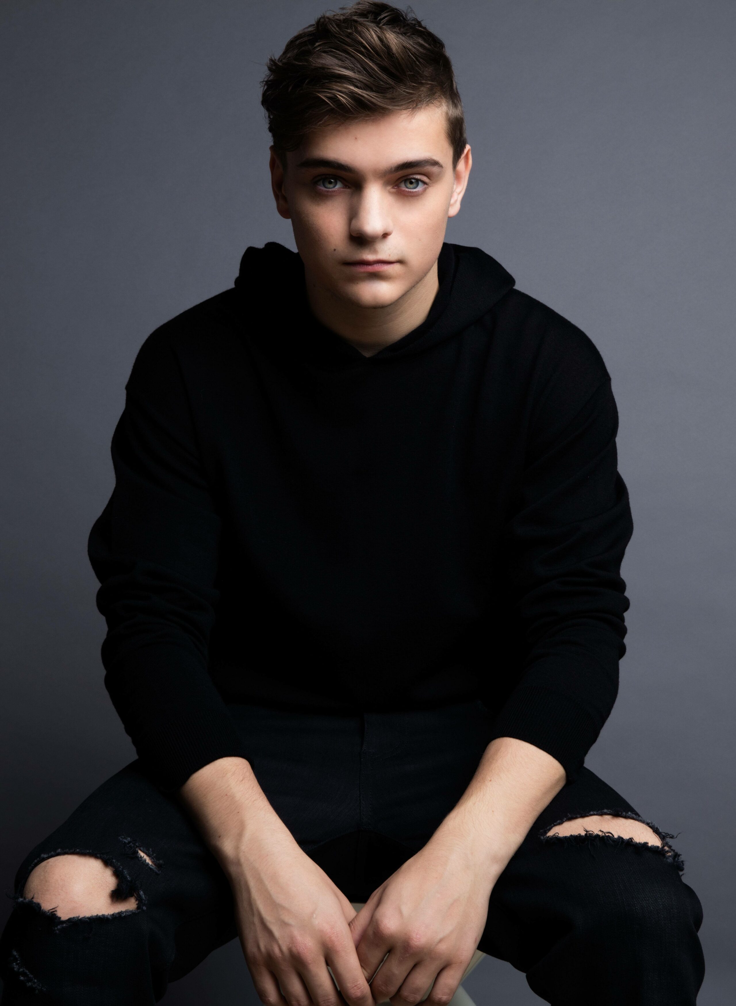 Martin garrix bio, age, family, education, girlfriend, career, tomorrowland