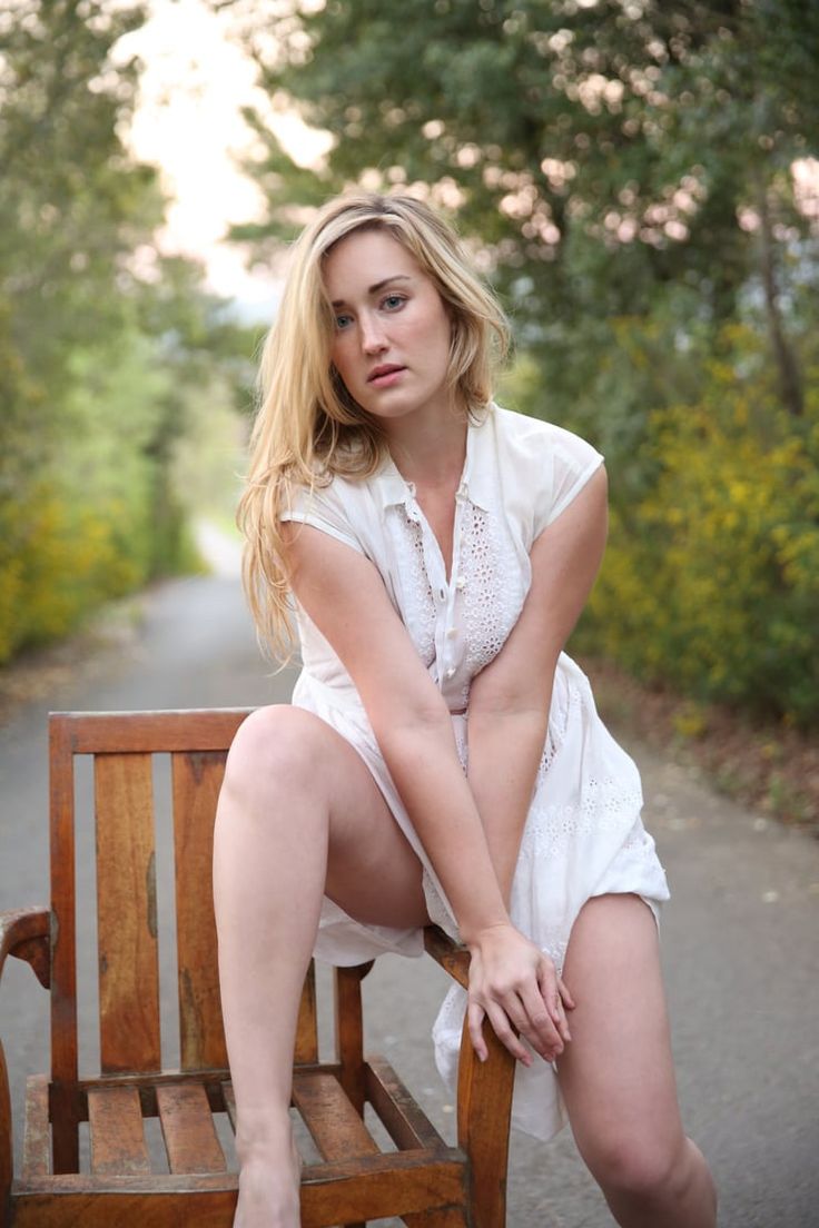 Эшли джонсон (актриса) - ashley johnson (actress)