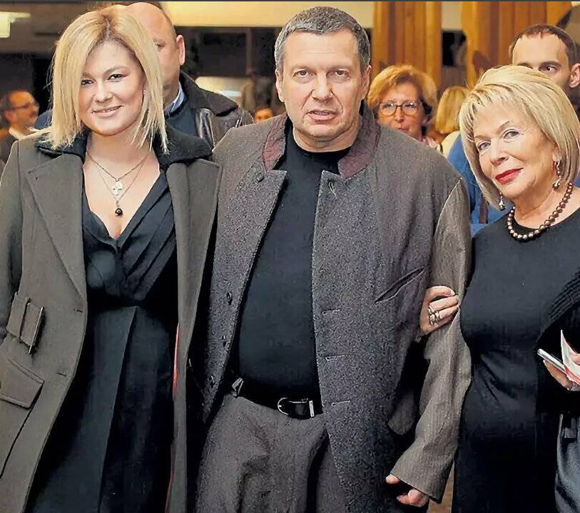 Владимир соловьев - жена. сколько детей у владимира соловьева