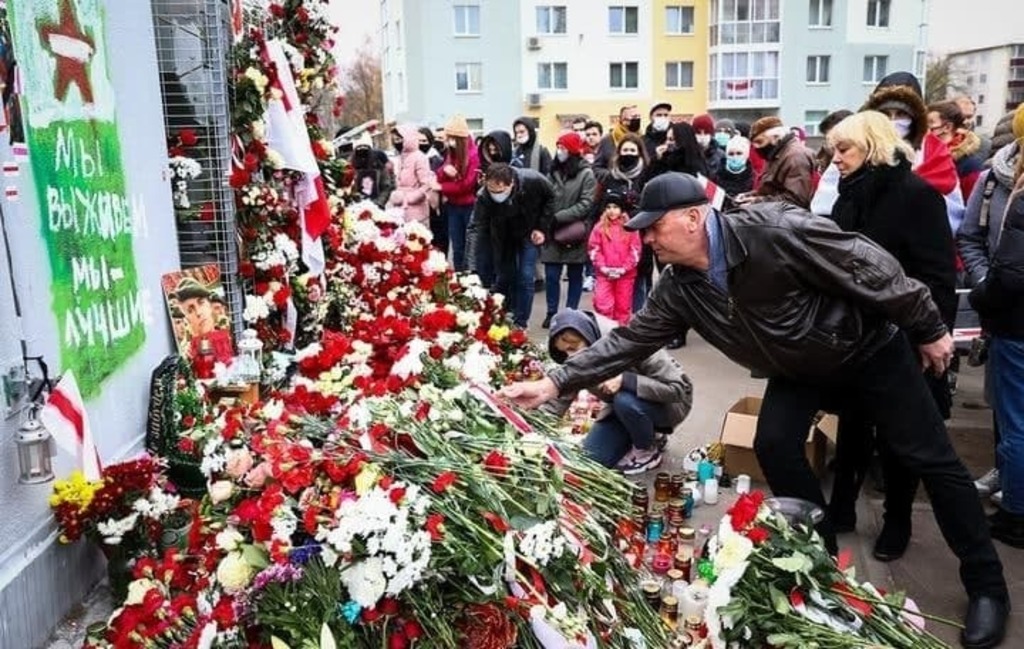 Более 300 человек было задержано на акциях протеста в беларуси 1 ноября