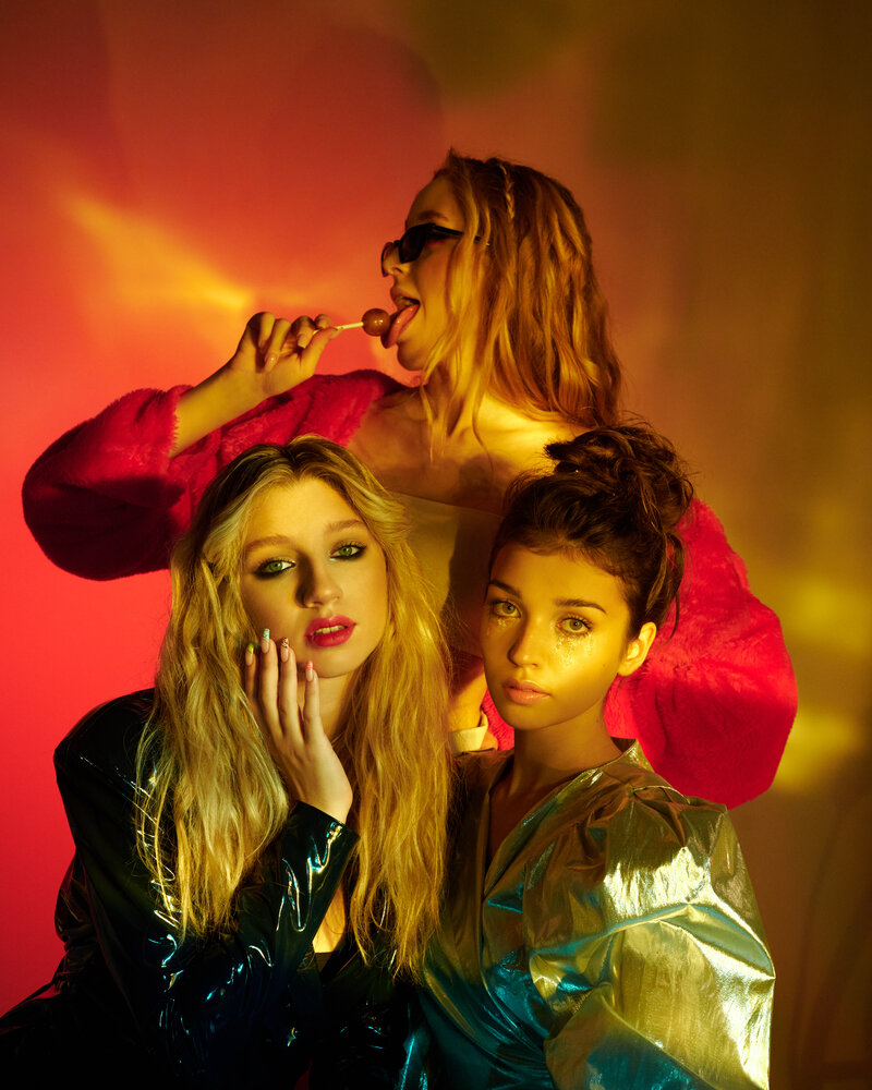 Cosmos girls - photo, history of creation, composition, news, songs 2021