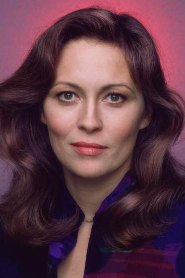 Faye dunaway net worth 2024: age, height, weight, husband, kids, bio-wiki | wealthy persons