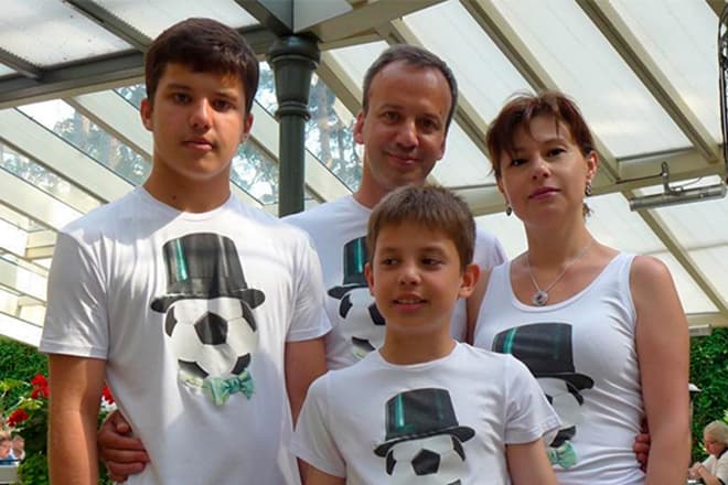 Народный политолог - как дворкович "сливает" родину: ради любви запада он готов и осудить операцию россии на украине, и дисквалифицировать карякина…