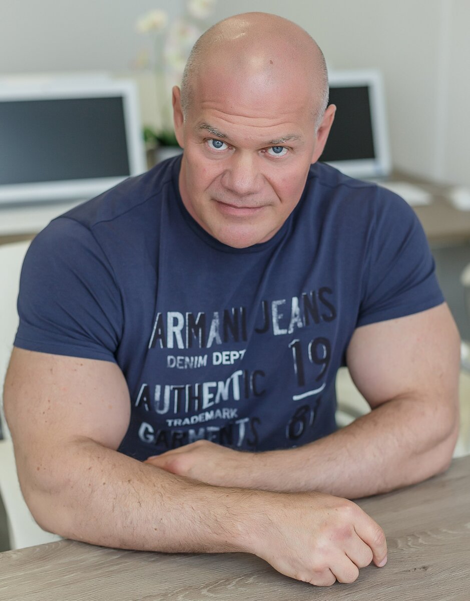 Павел бадыров: биография и личная жизнь, жена, рост и вес, карьера, инстаграм и фото
