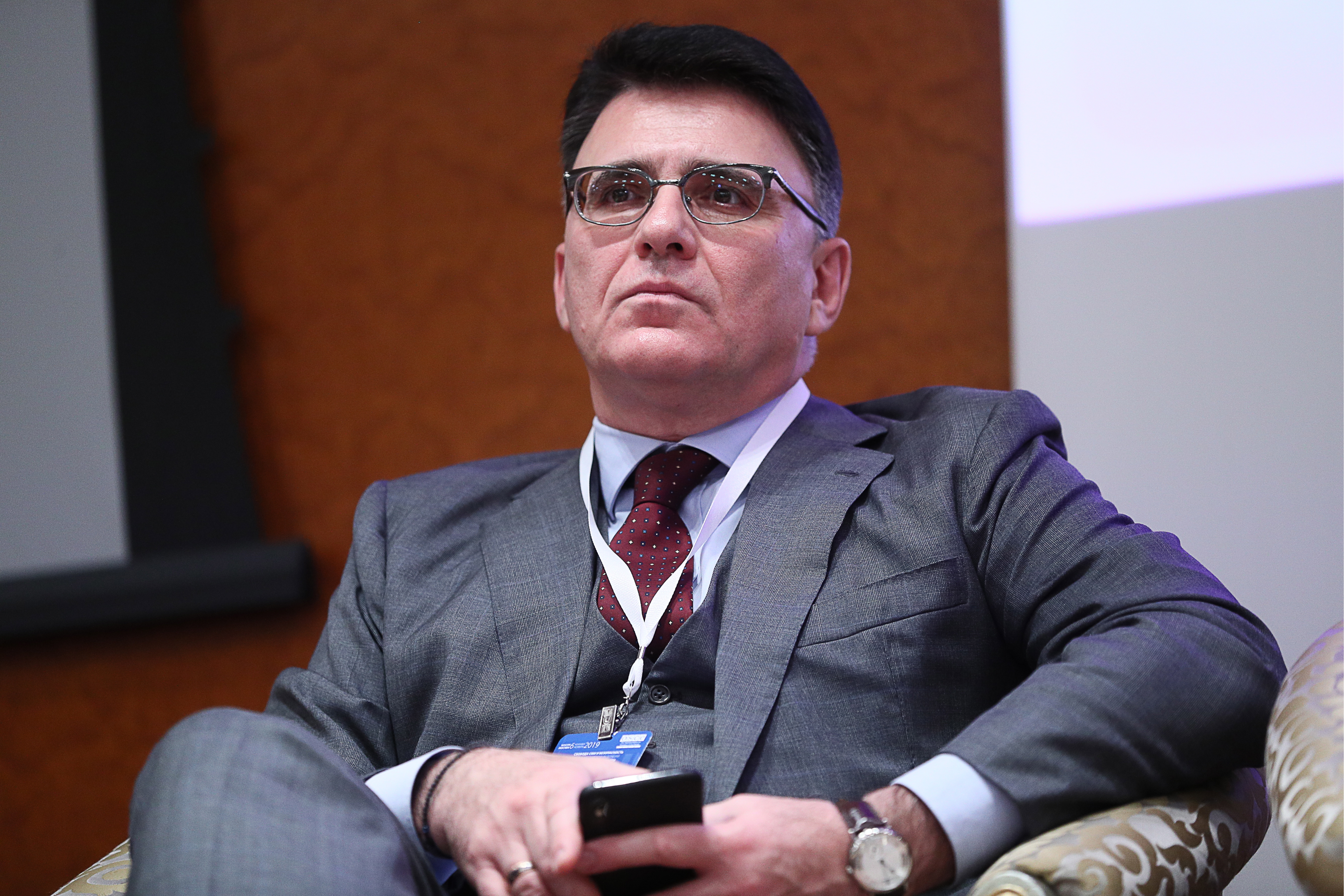 Александр жаров. биография
