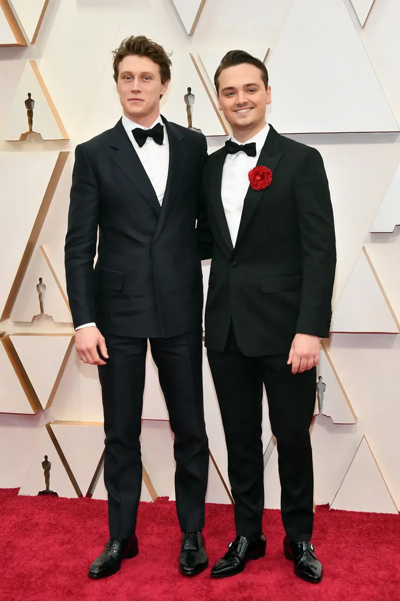 Is dean-charles chapman dating? his girlfriend and love life