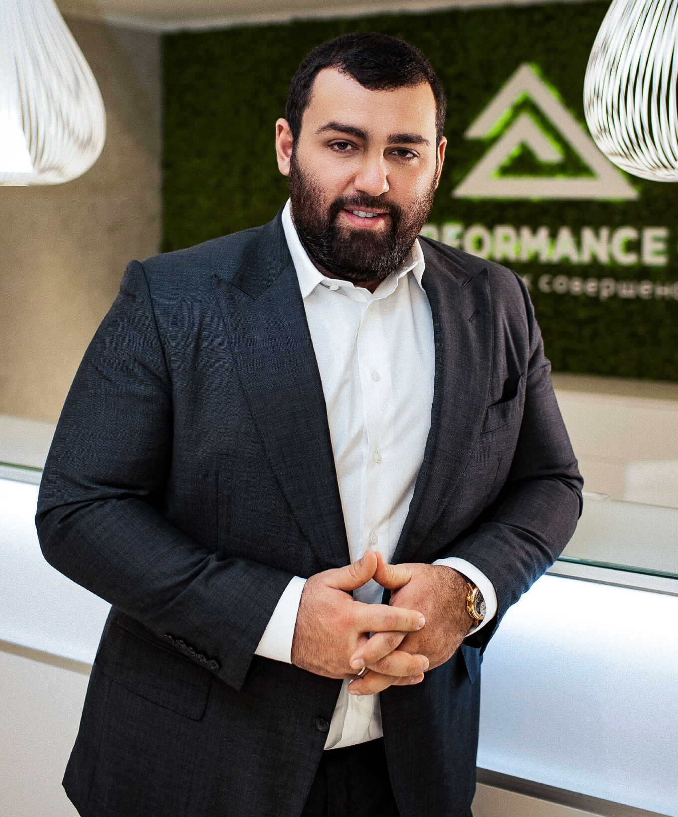 Артур зеленый performance group выиграл в рейтинге forbes самых перспективных россиян до 30 лет